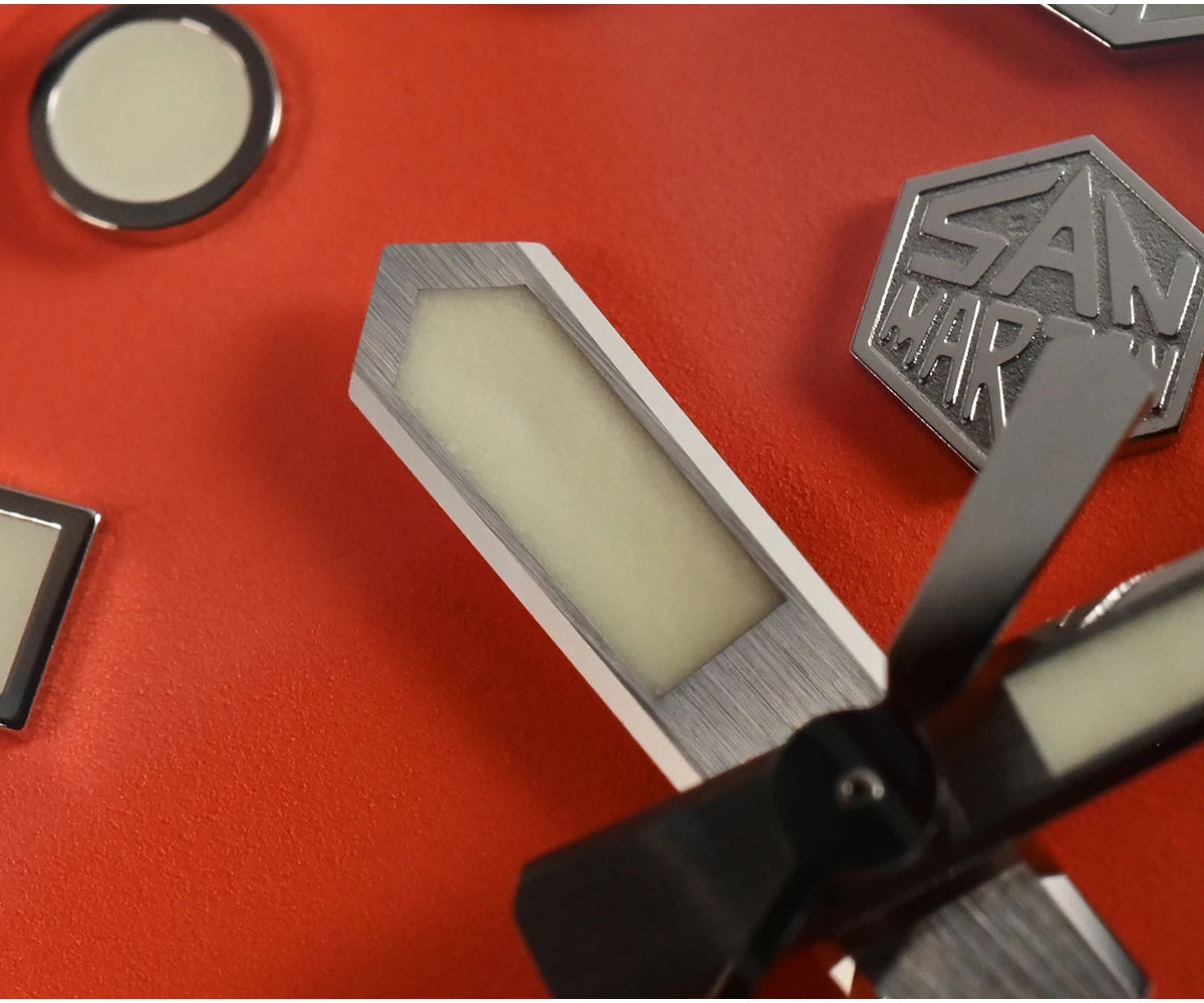 kf-S748d8ec3620d47358494b43cf9528f7bw