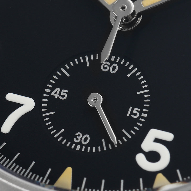 Militado ML1868 Retro VK61 Quartz Chronograph Watch