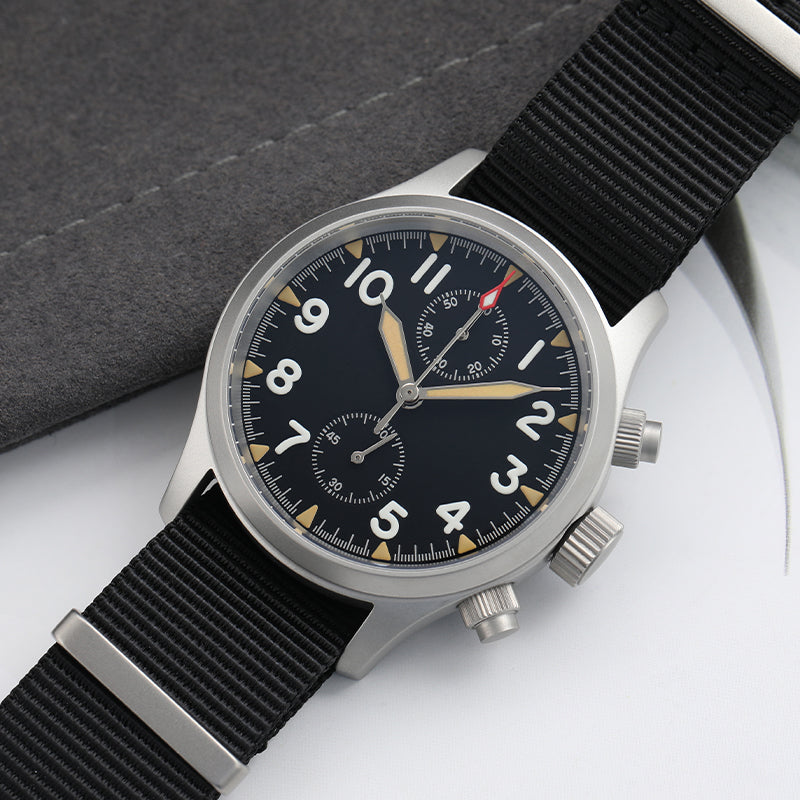 Militado ML1868 Retro VK61 Quartz Chronograph Watch