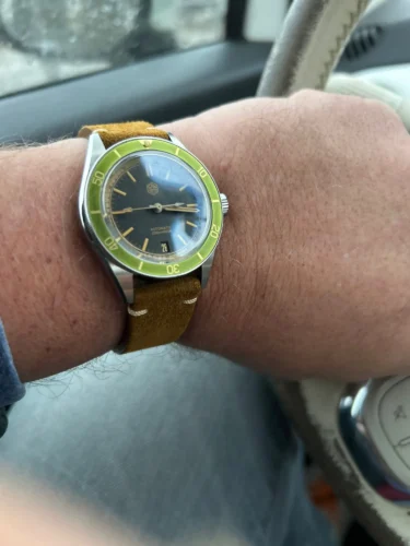 San Martin SN0116G Dive Watch 39.5mm NH35 Automatic AR Sapphire C3 Lume 120 clicks 20Bar photo review